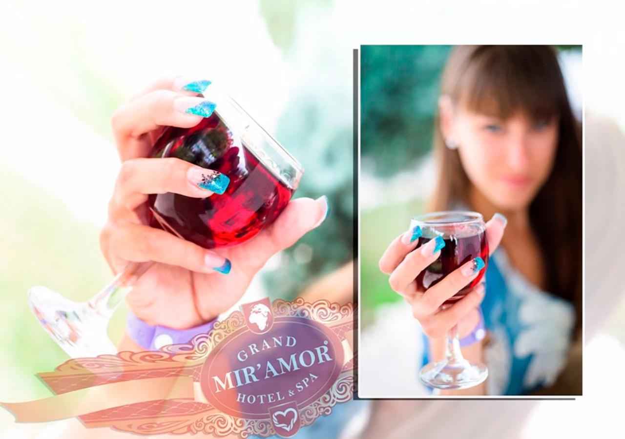 Golden Sunset Hotel&Spa Kemer Exterior photo A glass of Miramar wine